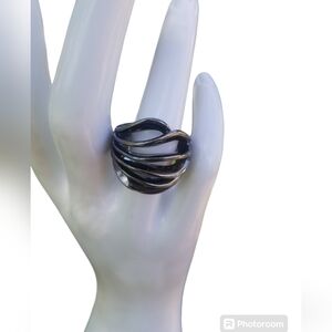 PREMIER DESIGNS "ALL THE RAGE" UNIQUE DESIGN GUNMETAL LADIES RING SIZE 6-1/2
